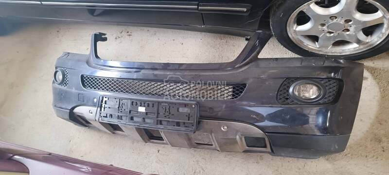 prednji branik za Mercedes Benz ML Klasa od 2006. do 2009. god.