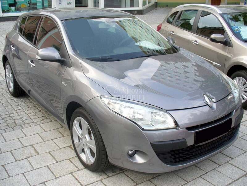 Renault Megane III -  kompletan auto u delovima