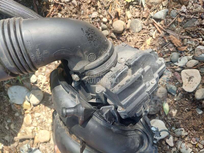 Klapna gasa za Peugeot 207