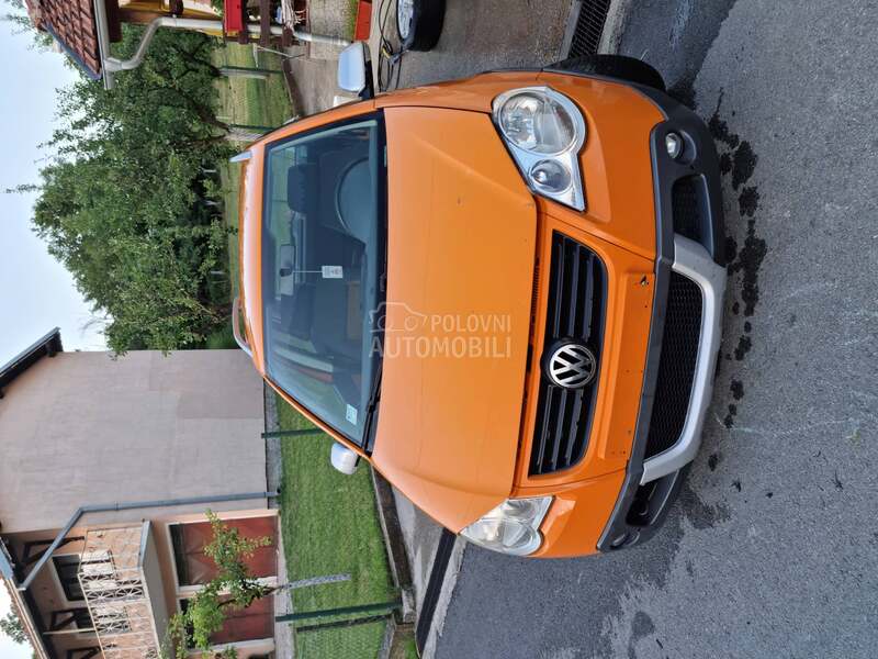 hauba za Volkswagen Cross Polo