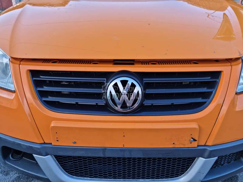 maska za Volkswagen Cross Polo