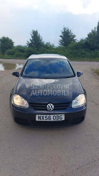 Volkswagen Golf 5 -  kompletan auto u delovima