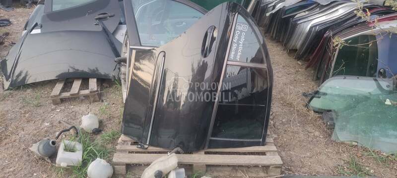 Zadnja desna vrata crna w 211 za Mercedes Benz E 200, E 220, E 230 ...