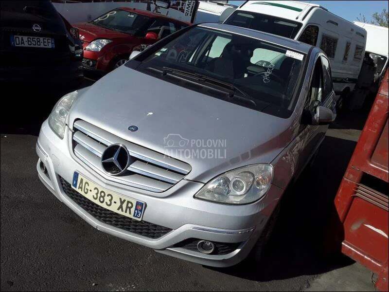 Maska sa znakom za Mercedes Benz B 150, B 170, B 180 ...