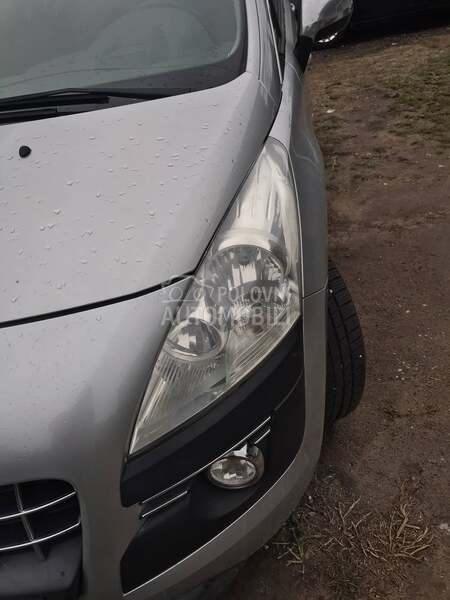 Farovi za Peugeot 3008