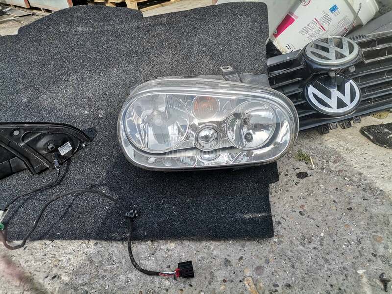 Farovi za Volkswagen Golf 4