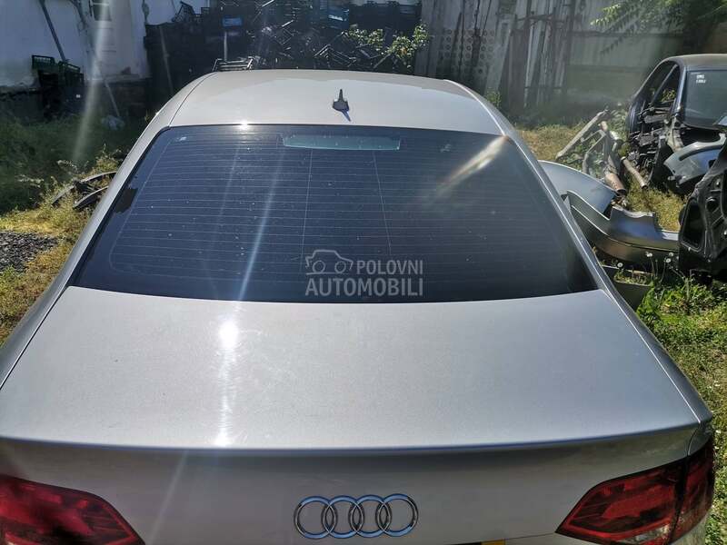 Zadnja Sofersajbna za Audi A4 od 2008. do 2012. god.