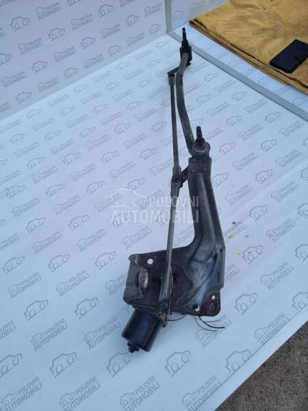 MOTOR BRISAČA SA POLUGAMA za Renault Megane od 1998. do 2003. god.