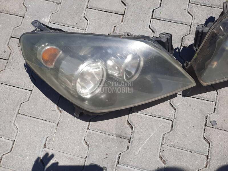 farovi za Opel Astra H