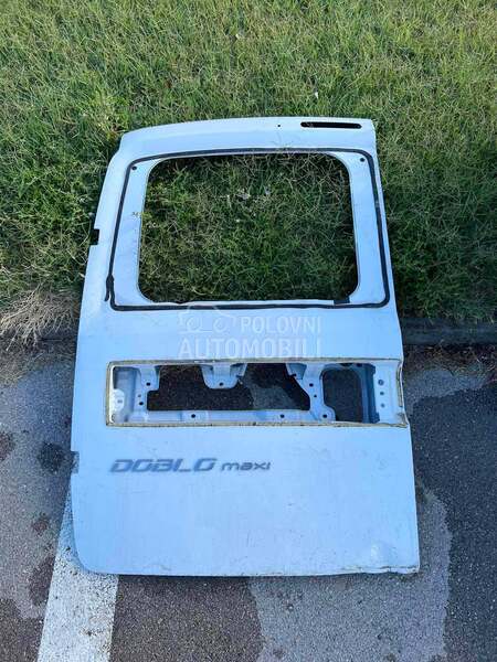 zadnja vrata gepek za Fiat Doblo od 2013. do 2019. god.