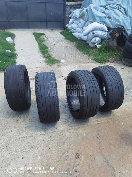 Michelin 255/40 R20 Letnja