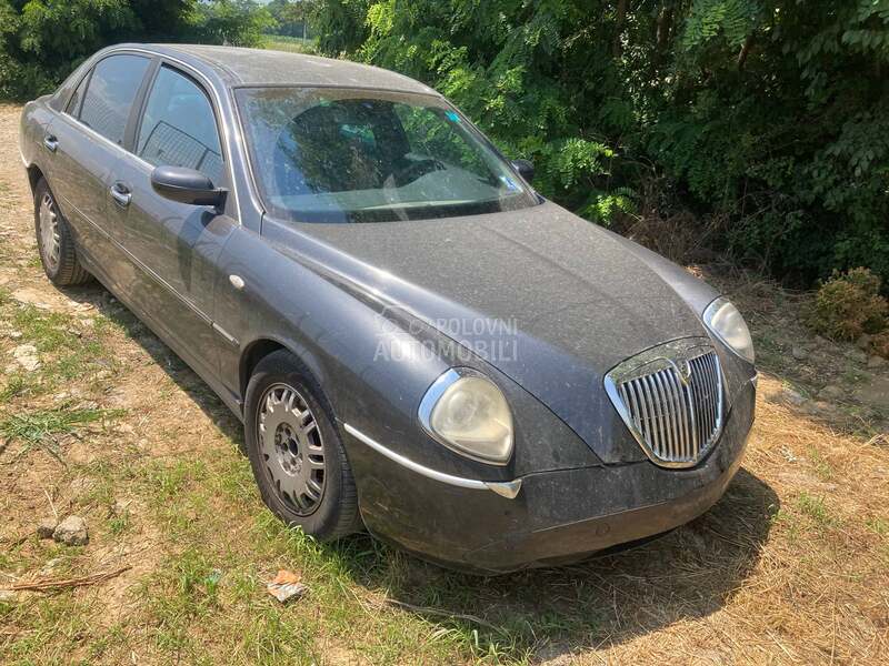 soferka i bocna stakla za Lancia Thesis od 2002. do 2009. god.