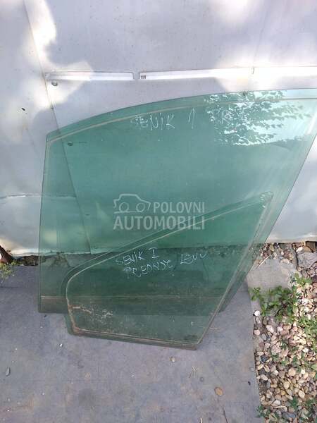 Stakla za Renault Scenic od 1999. do 2003. god.