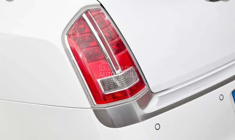 stop lampa za Lancia Thema od 2010. do 2015. god.