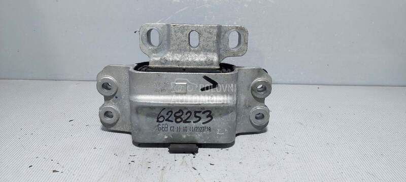 NOSAC MOTORA za Volkswagen Golf 6