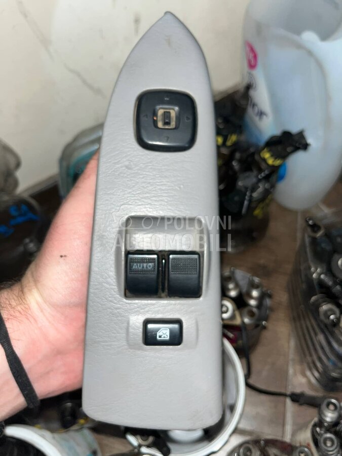 Prekidaci za prozore za Mazda 3