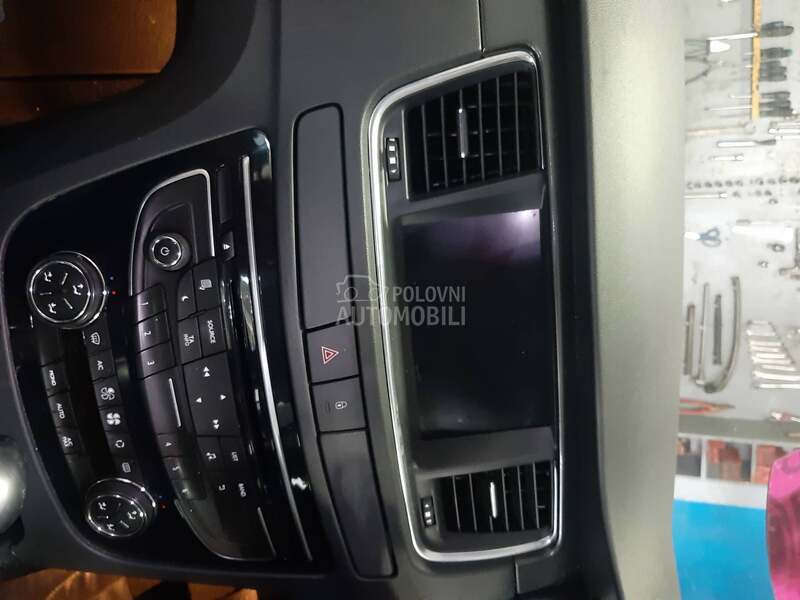 Navigacija za Peugeot 508