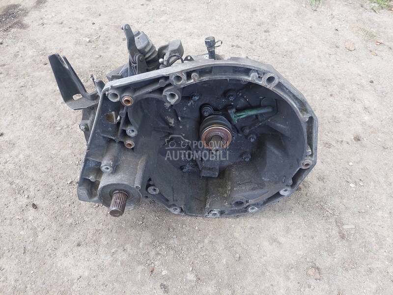 menjac 2.0b za Renault Laguna