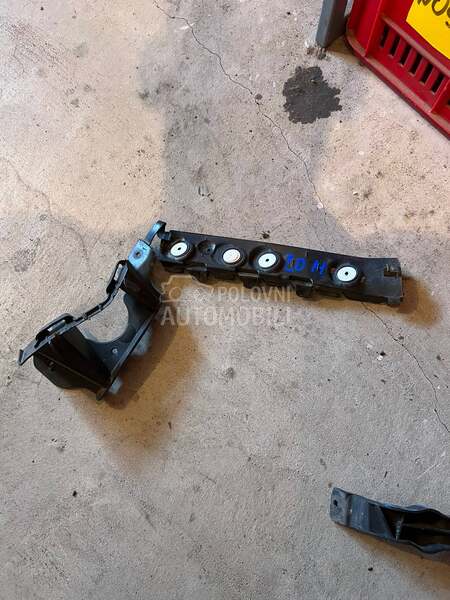 klizac nosac branika za Opel Astra J od 2009. do 2022. god.