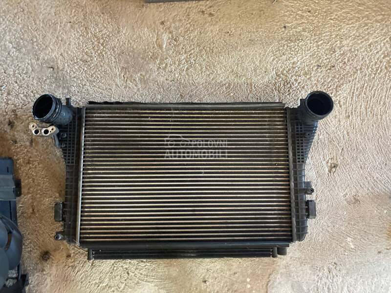 Komplet hladnjaci 16v za Volkswagen Passat B6