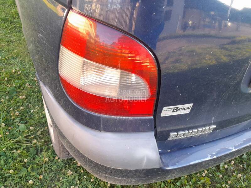 stop svetla za Renault Scenic od 1999. do 2003. god.