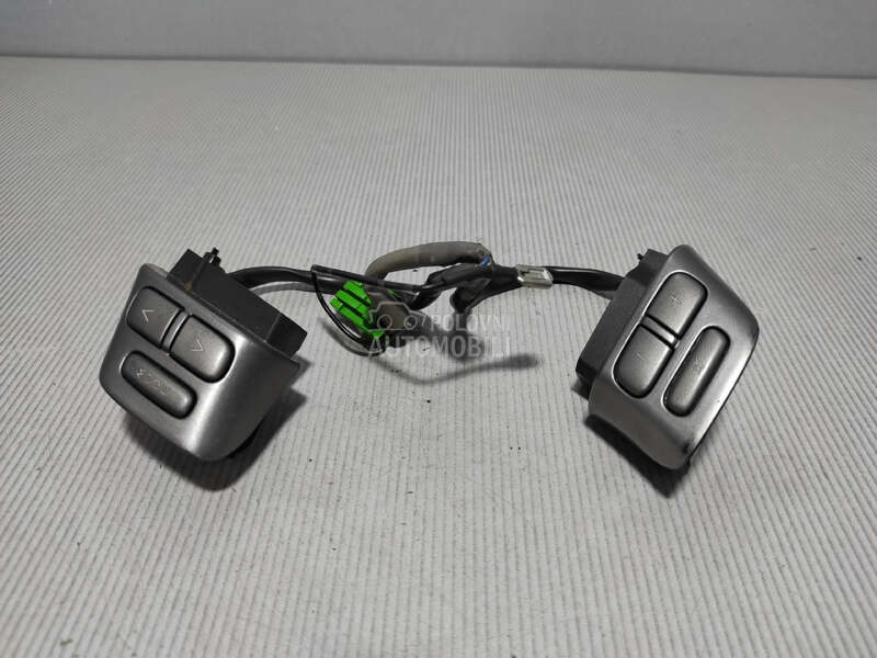 KOMANDE NA VOLANU za Subaru Forester