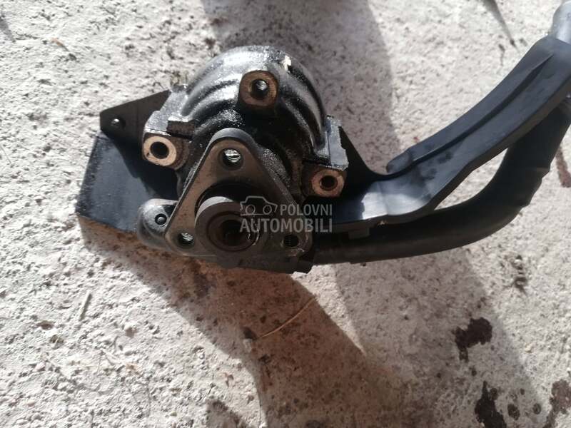 Servo pumpa za Alfa Romeo 147, 156