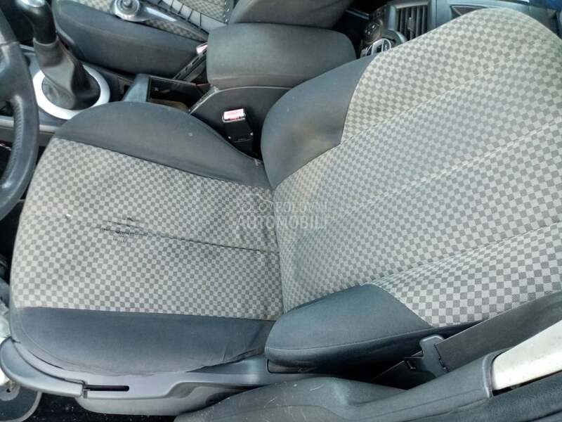 sedista za Renault Megane od 2003. do 2008. god.