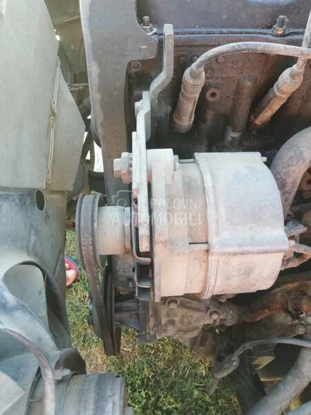 Alternator 1.8 ben. za Audi 80