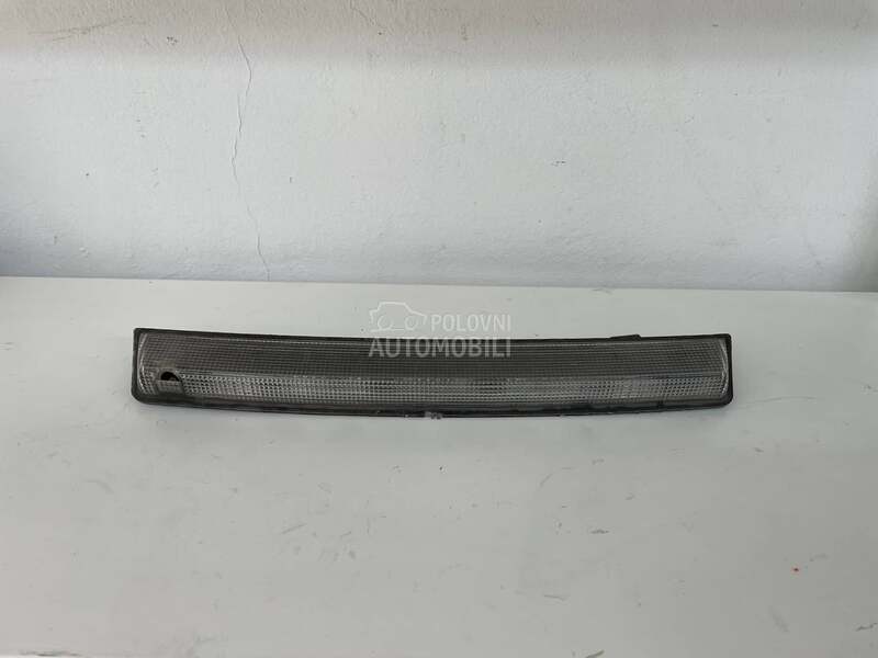 Trece stop svetlo za Citroen C4, C5 od 2004. do 2015. god.