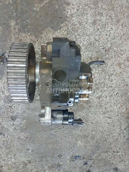 Pumpa za gorivo za Mitsubishi Carisma od 1998. do 2003. god.