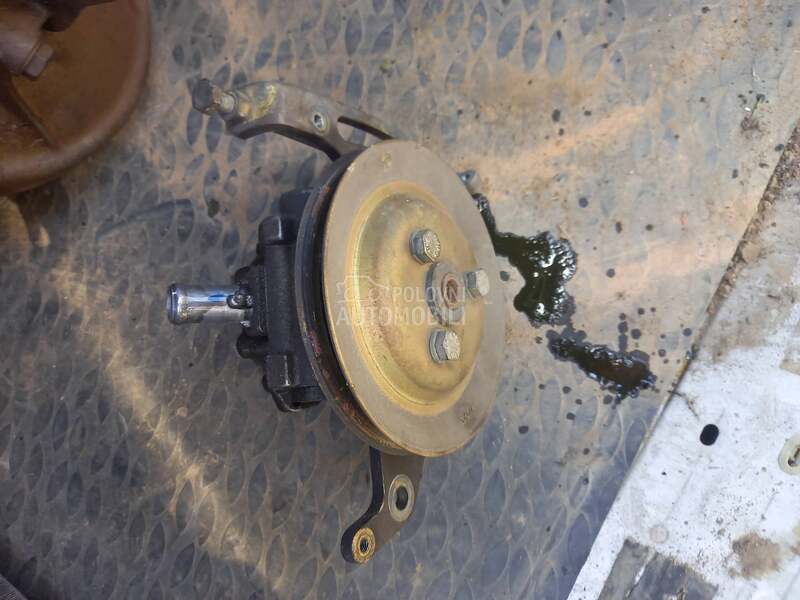 Servo pumpa 1.6 benzin za Peugeot 806, Expert