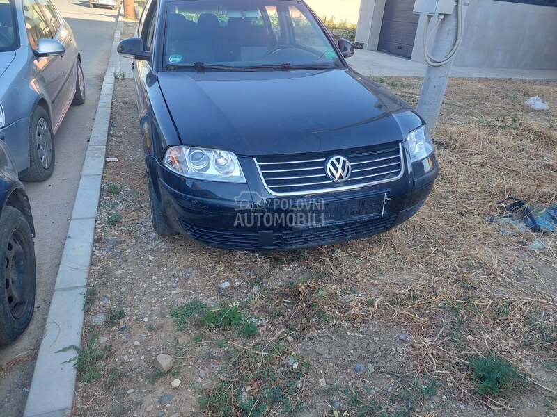 kompletan auto u delovima za Volkswagen Bora, Buba, Caddy ...
