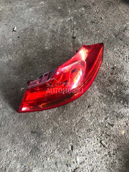 desno stop svetlo za Opel Insignia od 2009. do 2013. god.