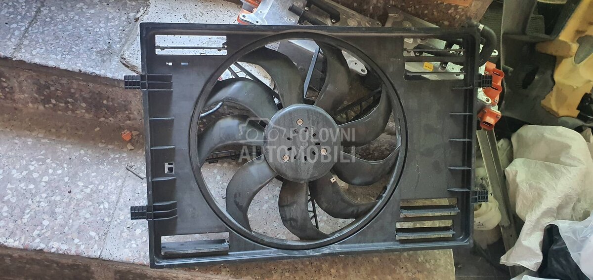 ventilator prsa za Audi TT, A3, S3 ... - 5q0 121 203