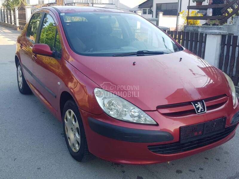 Peugeot 307 1.4 HDI -  kompletan auto u delovima