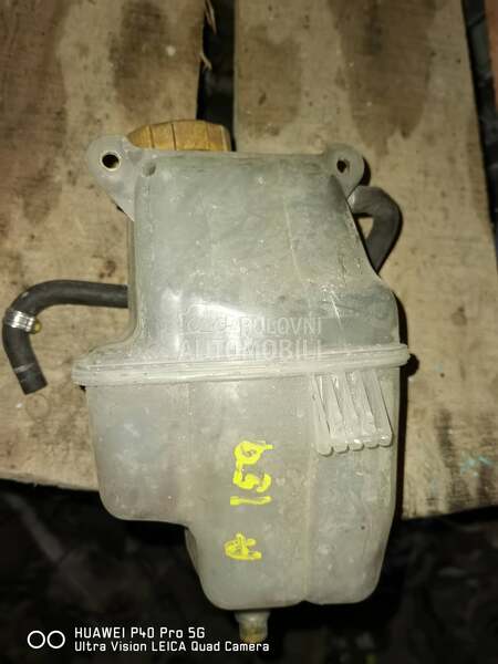 posuda za vodu za Alfa Romeo 159