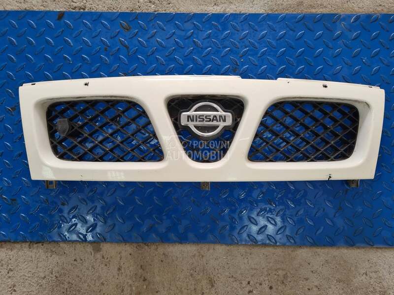 maska za Nissan Terrano od 1997. do 2001. god.