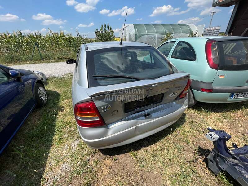 zadnji branik za Opel Astra G od 1998. do 2009. god.