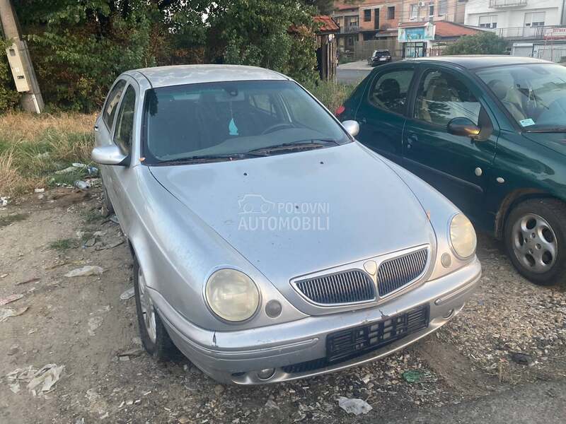 Lancia Lybra Delovi -  kompletan auto u delovima
