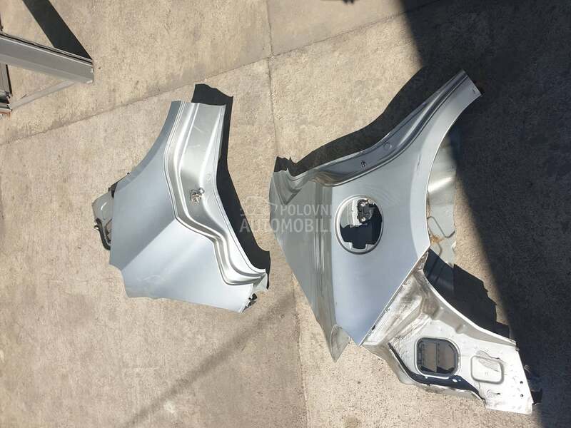 Polustranica za Alfa Romeo Giulietta