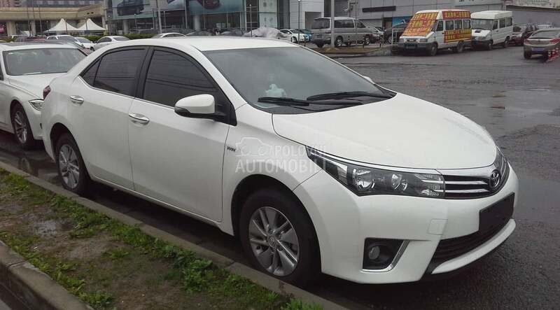 Farovi za Toyota Corolla od 2014. do 2017. god.