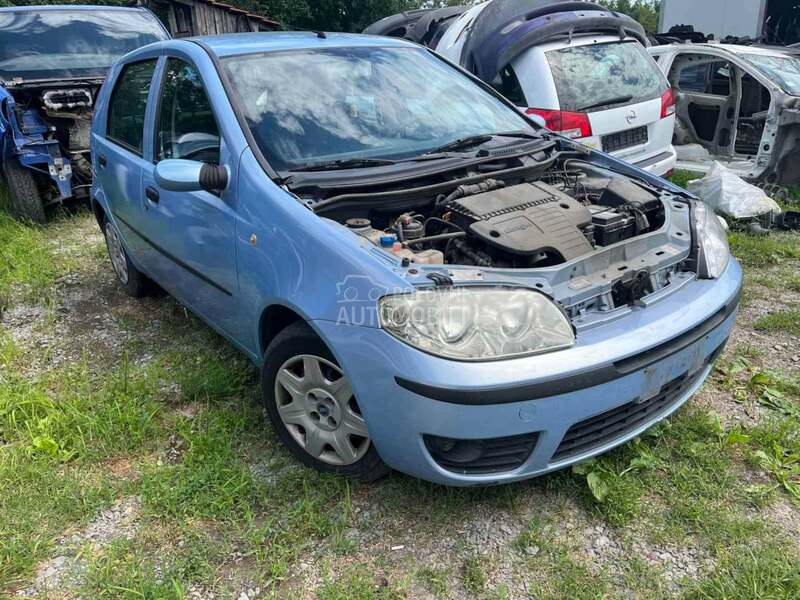 desno krilo za Fiat Punto od 2003. do 2010. god.