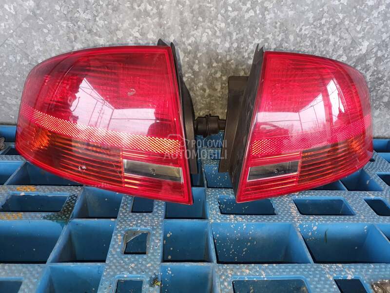 A4 B7 ŠTOP SVETLO STOPALJKA za Audi A4 od 2004. do 2008. god.