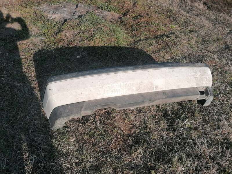 Zadnji branik za Volkswagen Golf 3