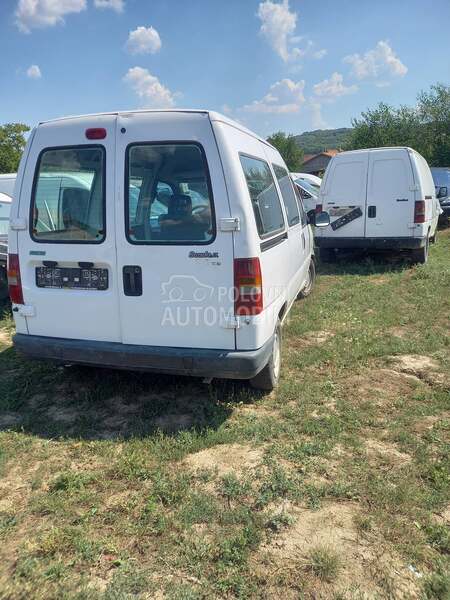 Fiat Scudo Delovi 2002. god. -  kompletan auto u delovima