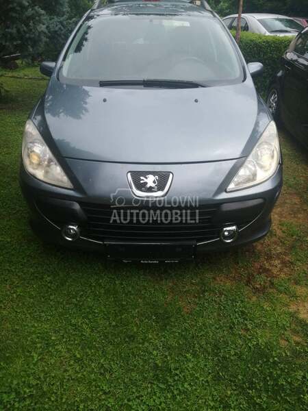 roletna gepeka za Peugeot 307 od 2002. do 2008. god.