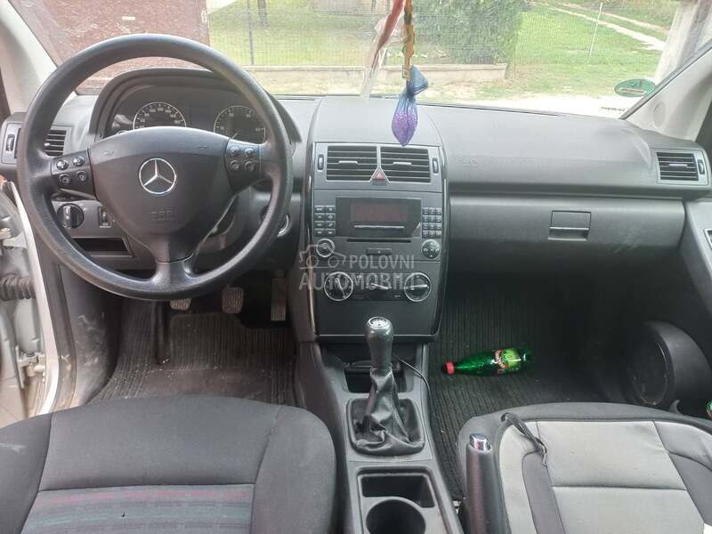ENTERIJER W169 A KLASA za Mercedes Benz A 180 od 2004. do 2008. god.