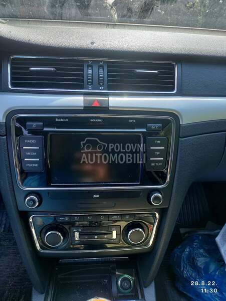 bolero multimedia za Škoda Superb