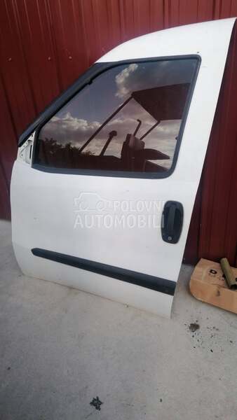 Prednja leva vrata za Fiat Doblo od 2010. do 2020. god.